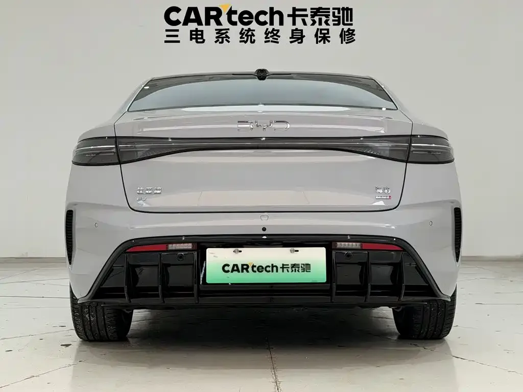 BYD Seal — фото 5
