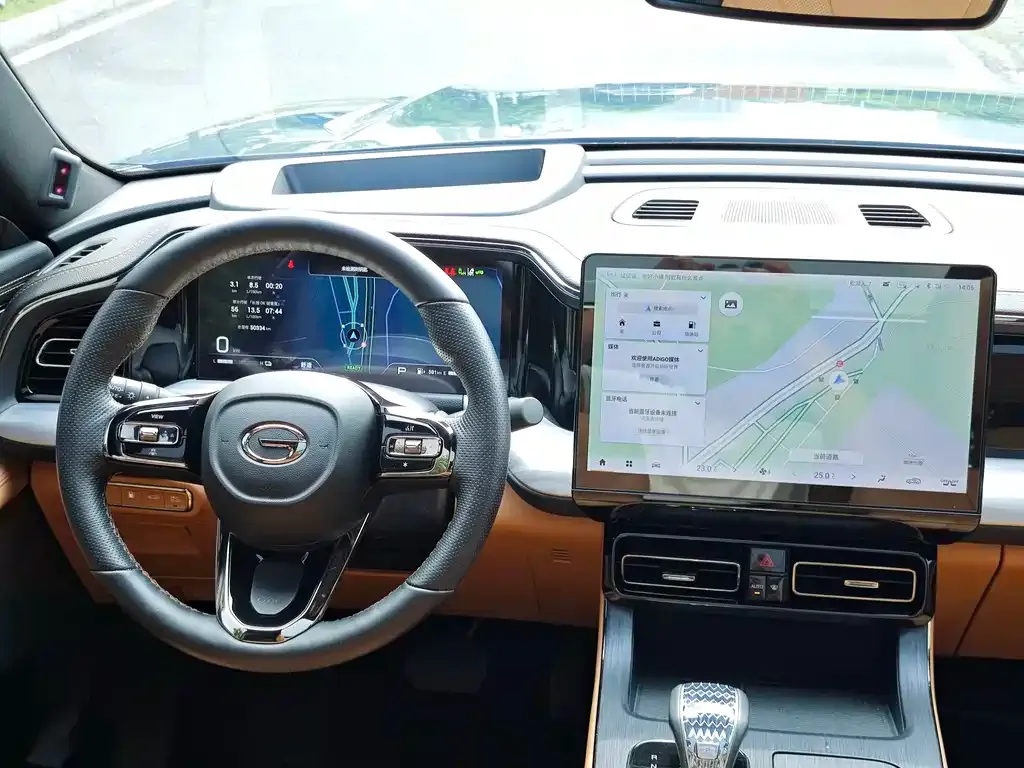 GAC Motor Trumpchi GS8 — фото 5