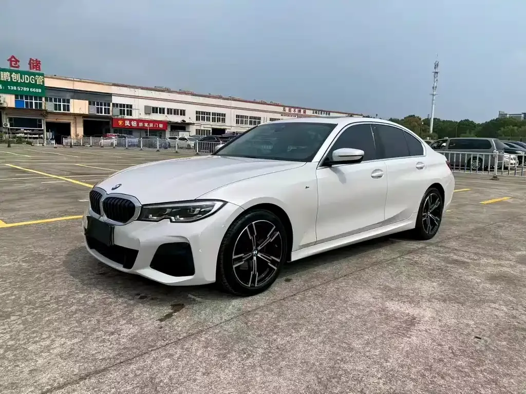 BMW 3 Series — фото 1
