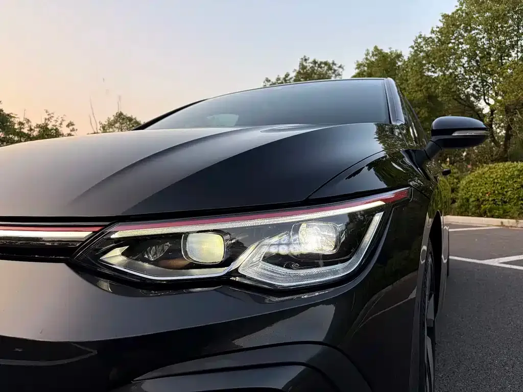 Volkswagen Golf GTI — фото 3