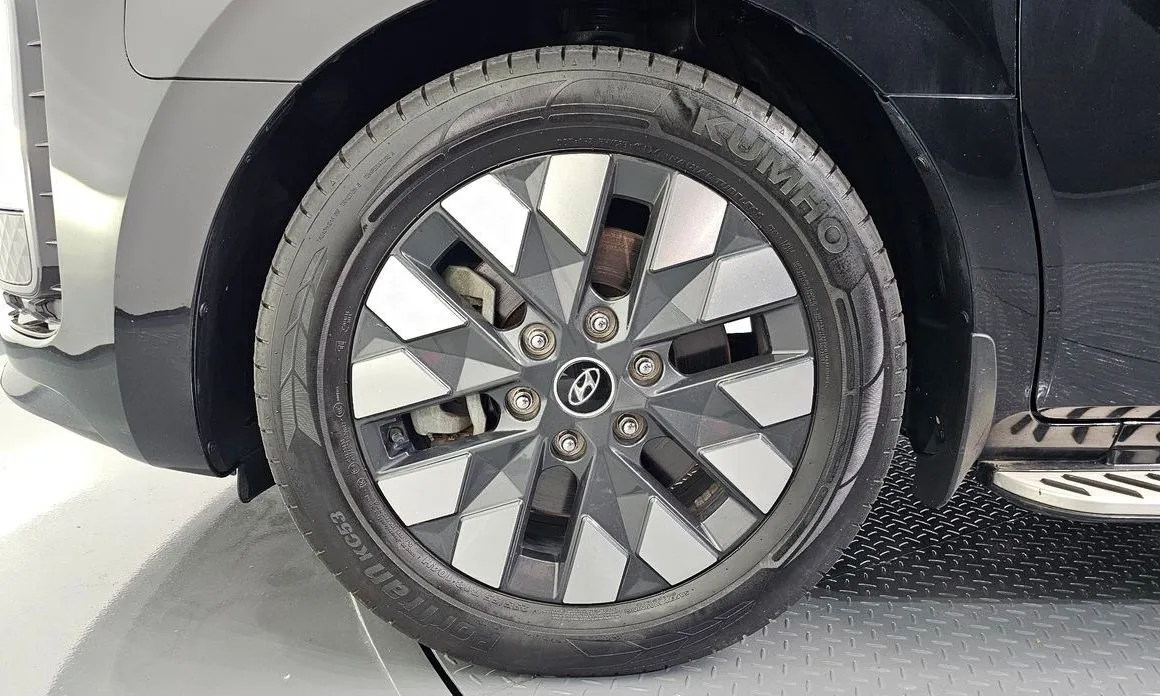 Hyundai Staria — фото 7
