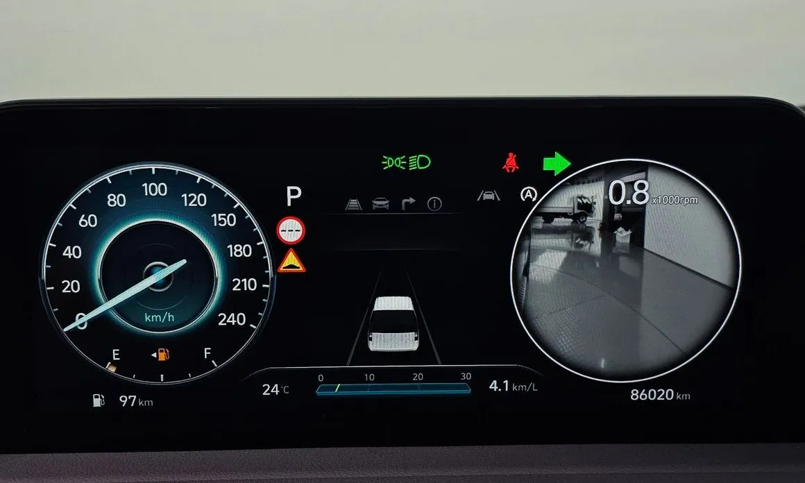 Hyundai Staria — фото 2