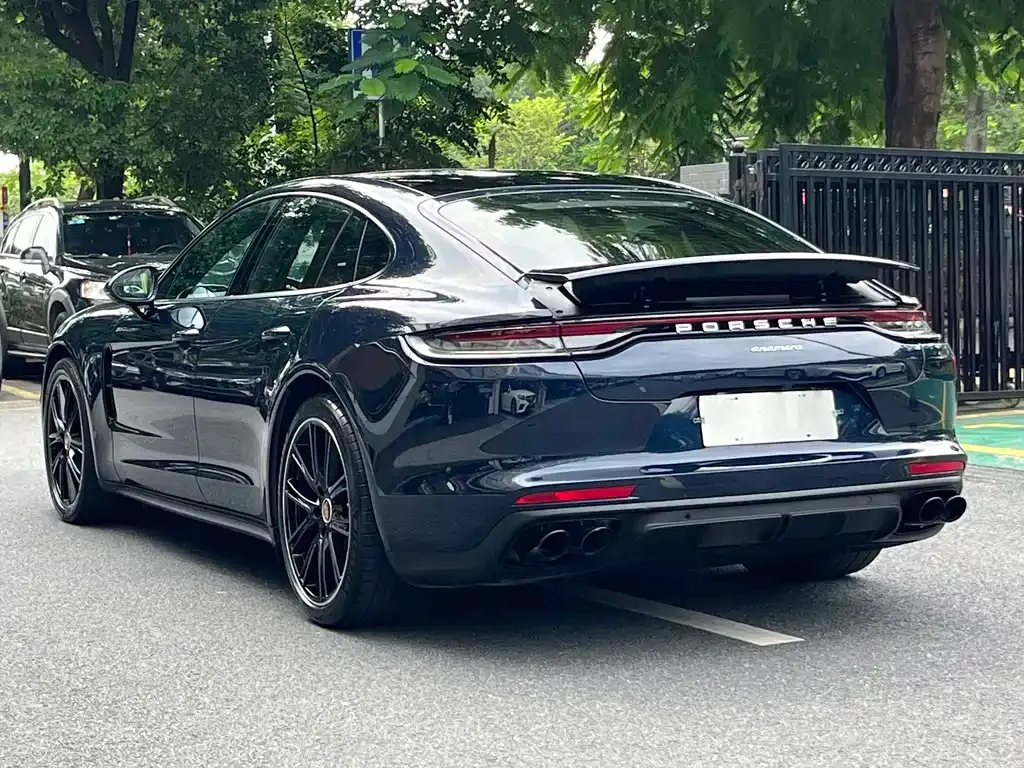 Porsche Panamera — фото 8