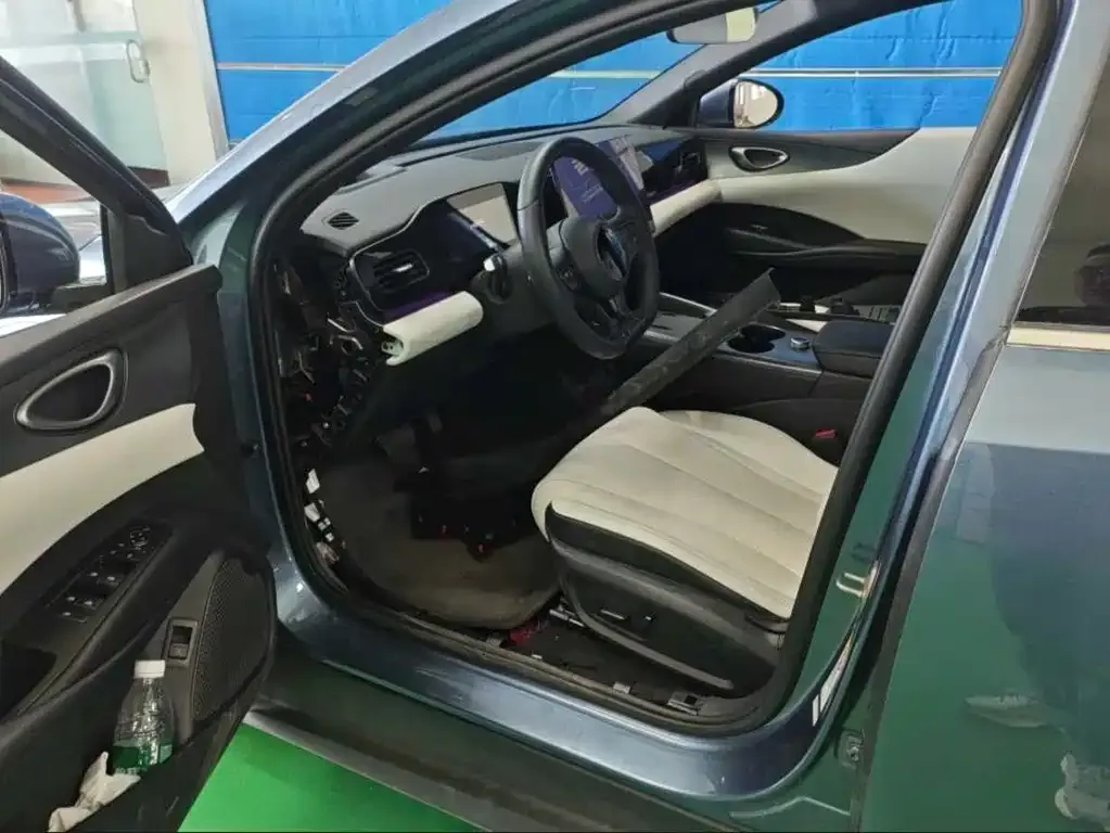 BYD Seal 06 — фото 9