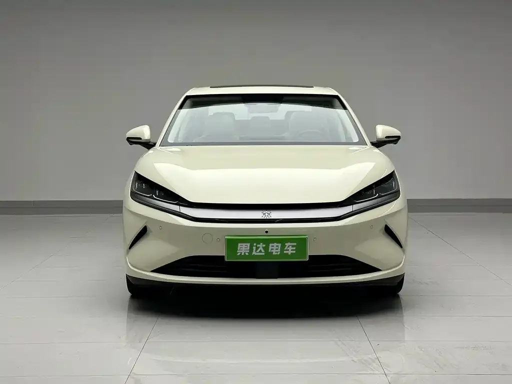 BYD Qin L — фото 2