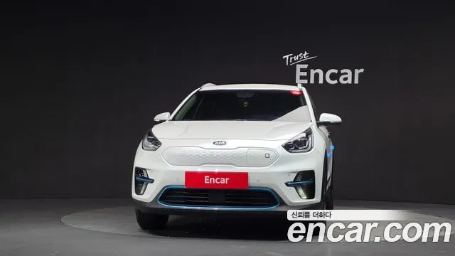 Kia Niro — фото 10