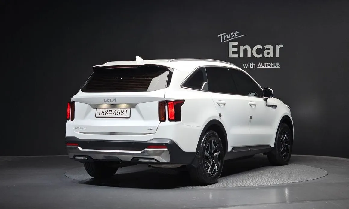 Kia Sorento — фото 3
