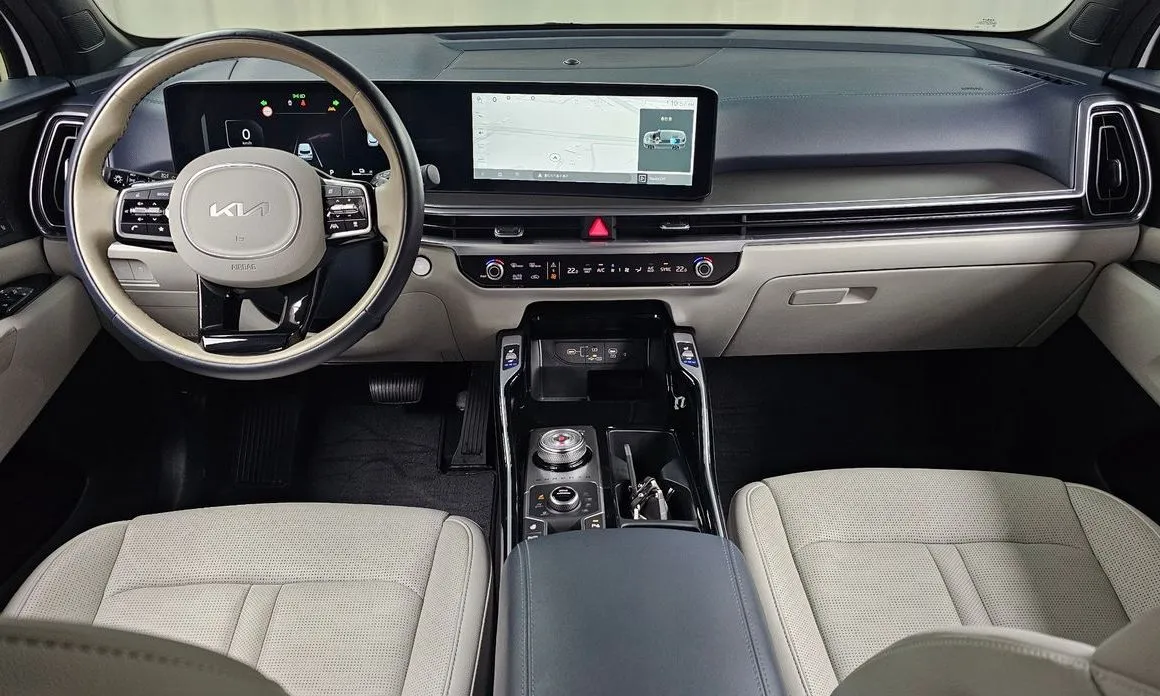 Kia Sorento — фото 10