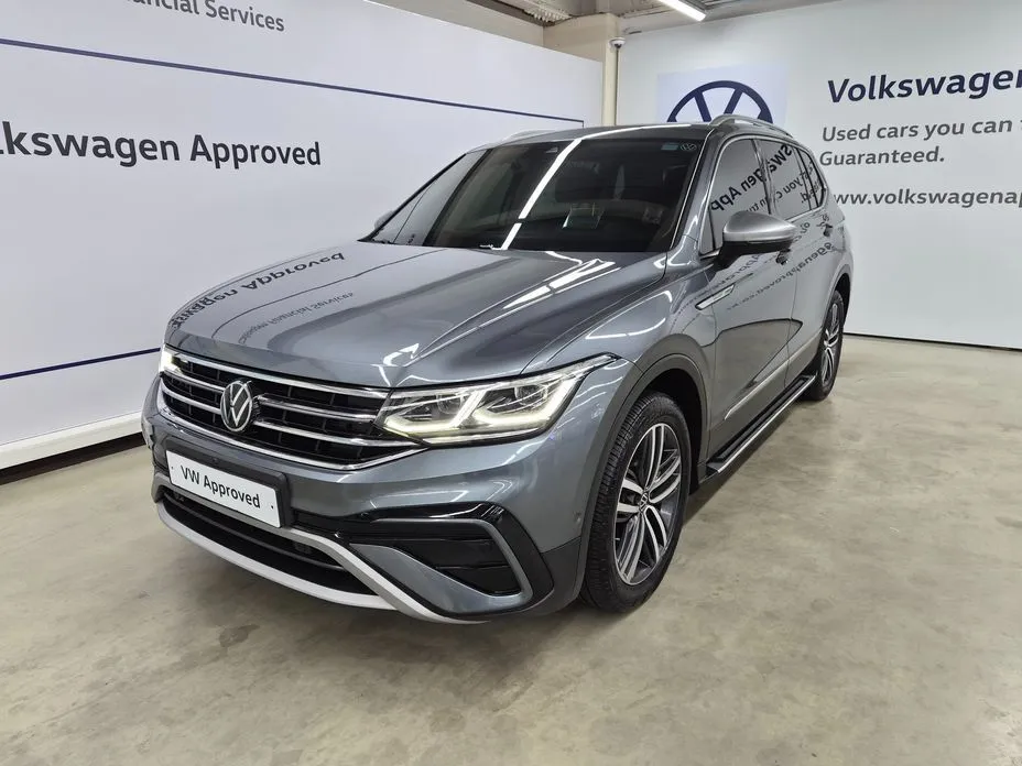 Volkswagen Tiguan — фото 1
