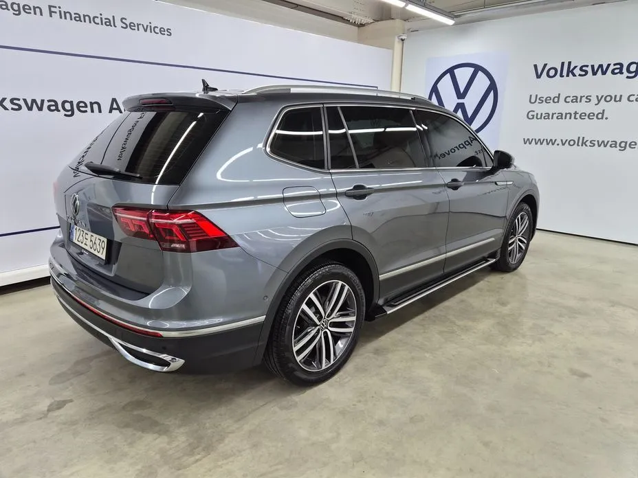Volkswagen Tiguan — фото 8