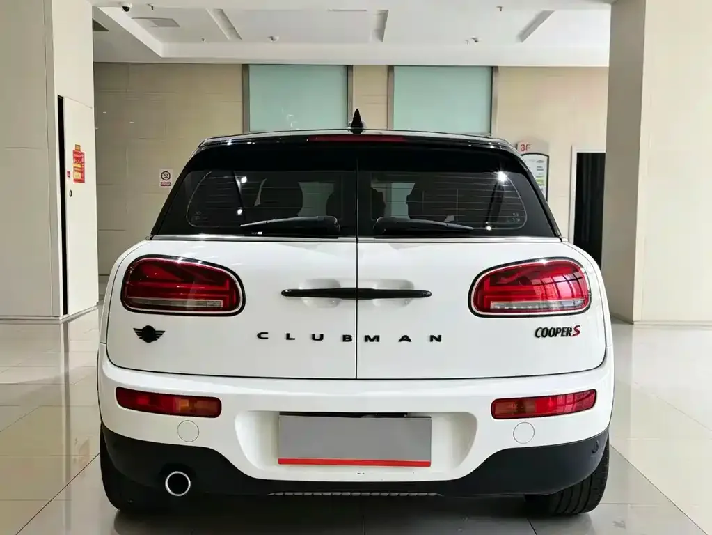 MINI Clubman — фото 9