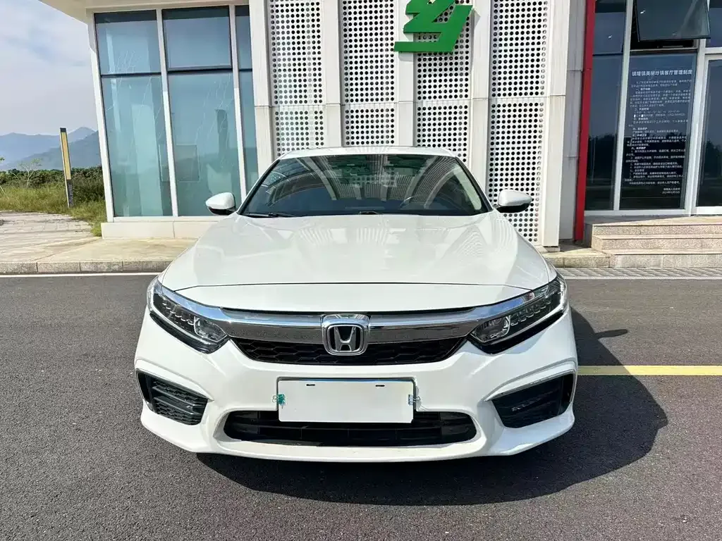 Honda Inspire — фото 9