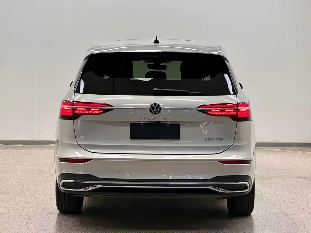 Volkswagen Viloran — фото 9