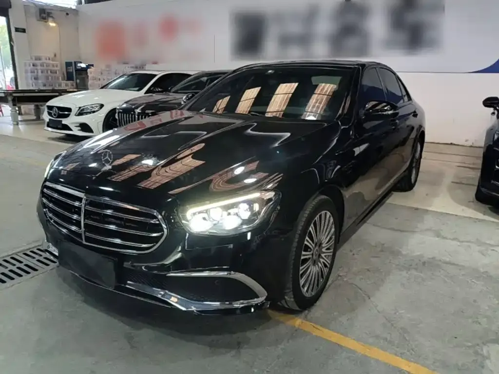 Mercedes-Benz E-Class (Import) — фото 1