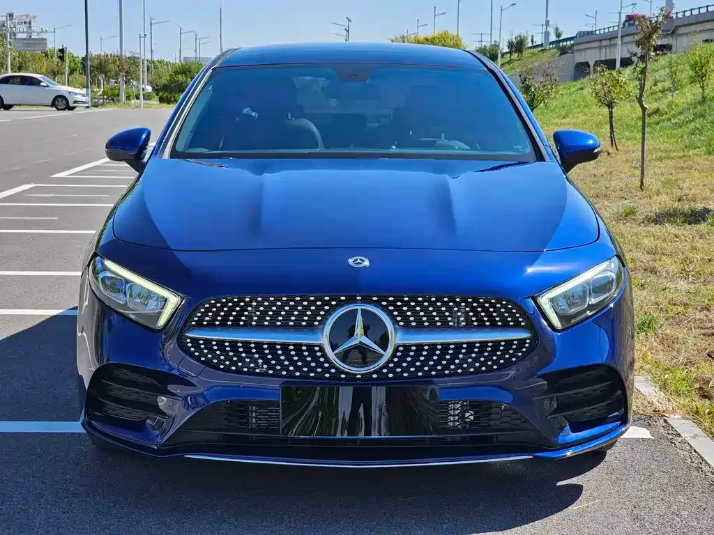 Mercedes-Benz A-Class — фото 2