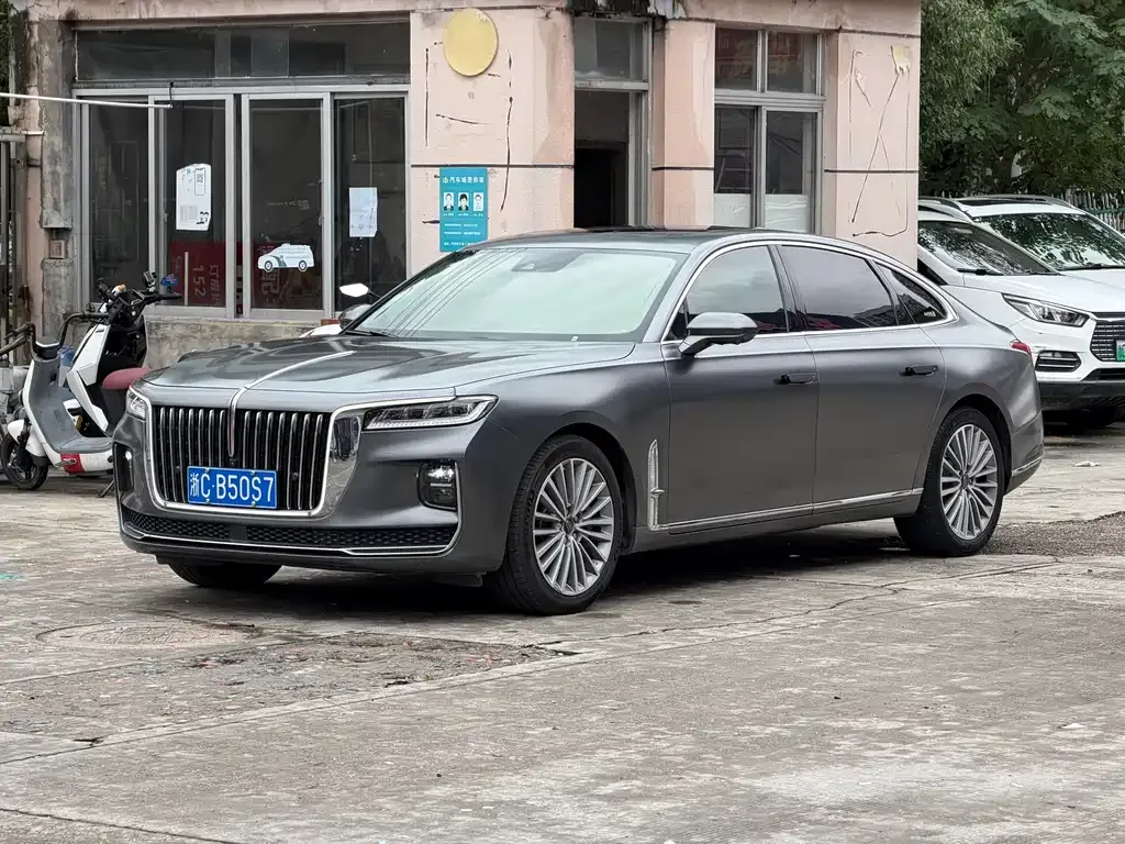 Hongqi H9 — фото 1