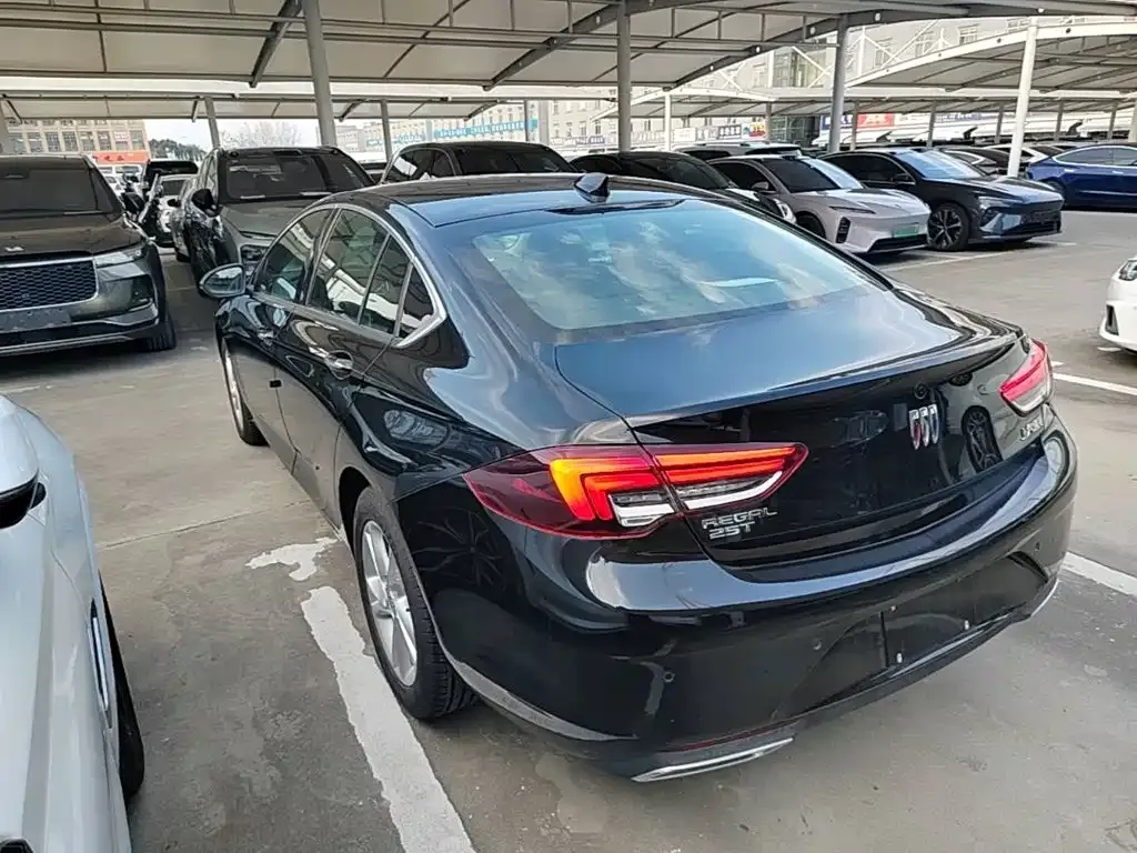 Buick Regal — фото 9