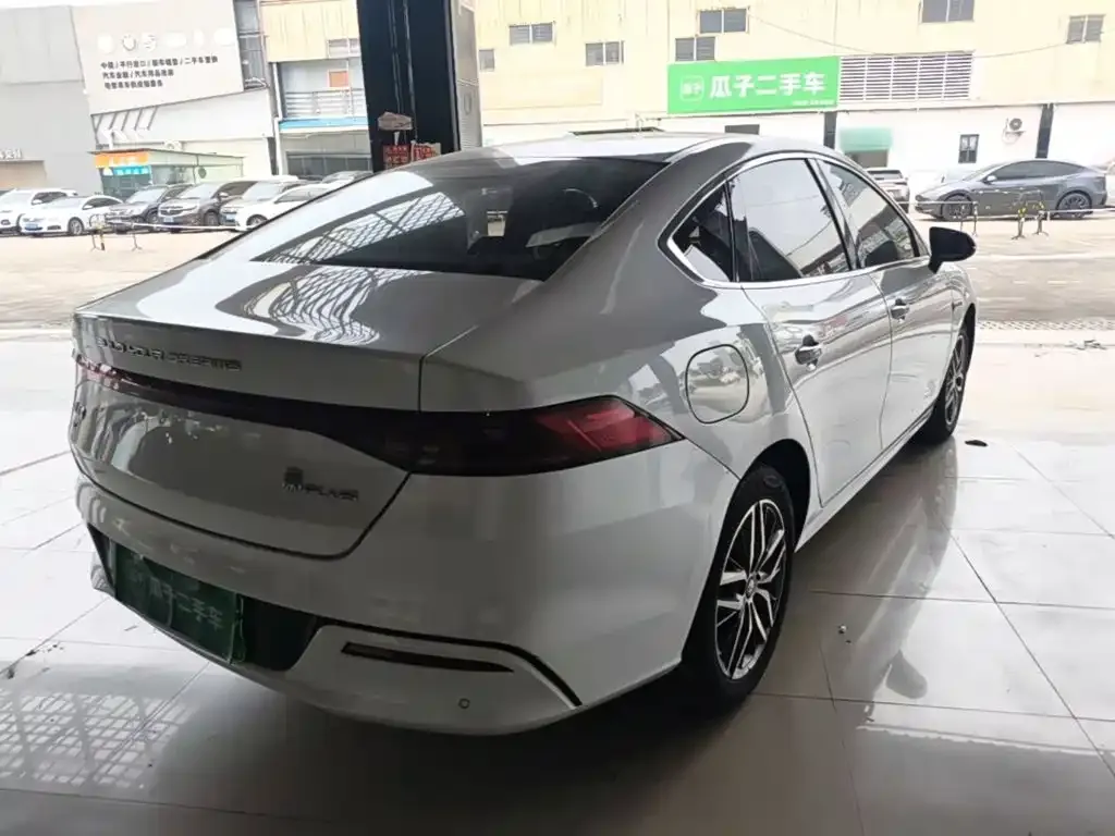 BYD Qin PLUS — фото 9