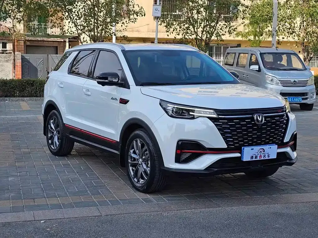 Changan CS55PLUS — фото 1