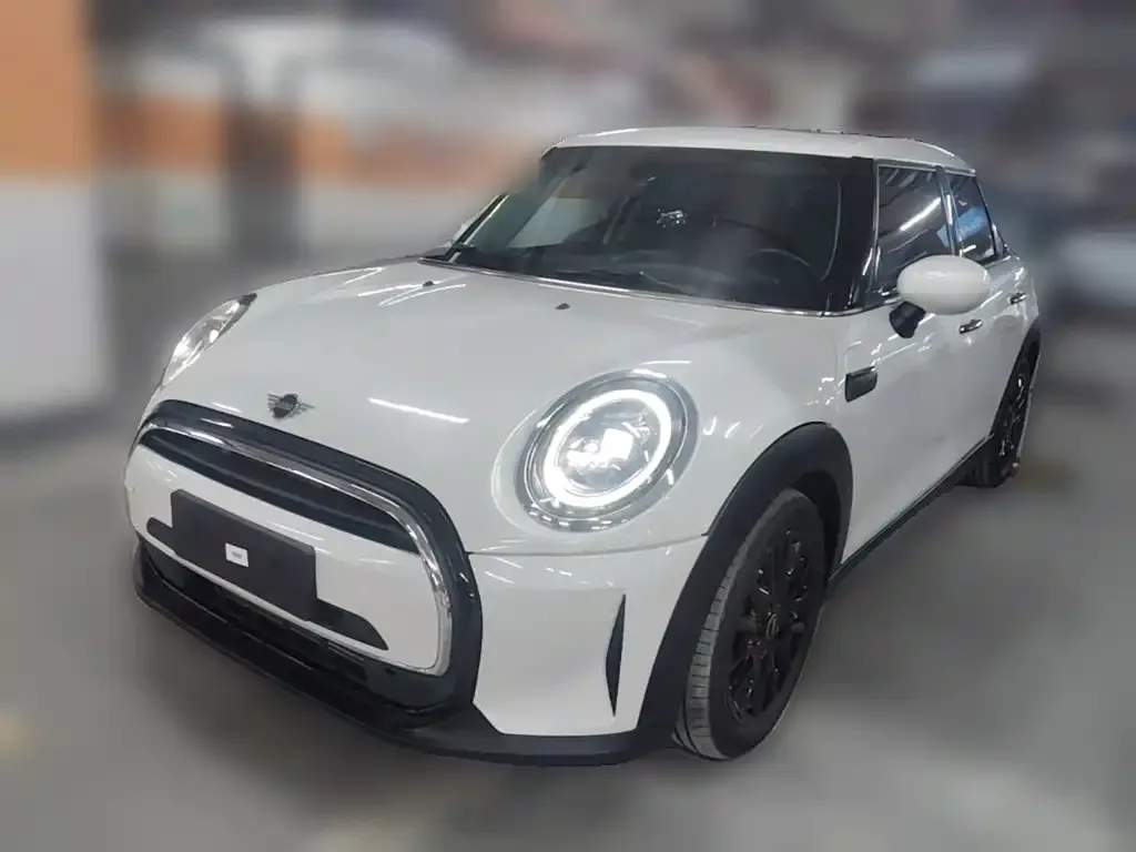 MINI Cooper (3-door) — фото 1