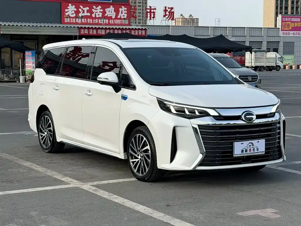 GAC Motor Trumpchi M6 — фото 6