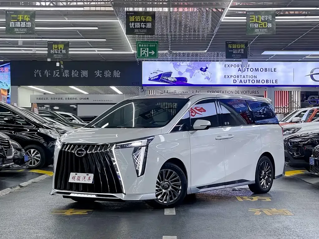 GAC Motor Trumpchi M8 — фото 1