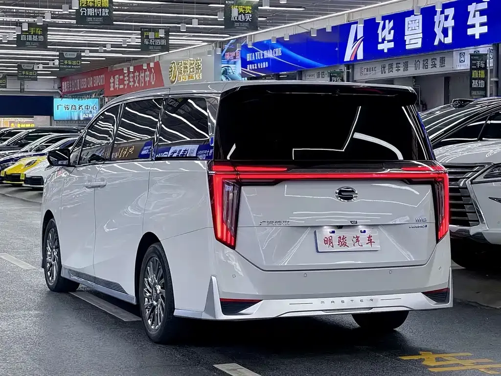 GAC Motor Trumpchi M8 — фото 4