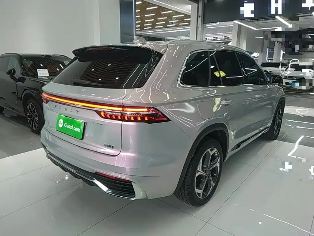 Geely Xingyue L — фото 3