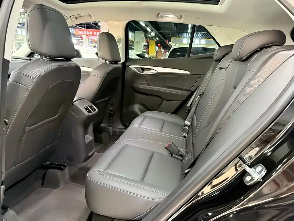 Buick Envision S — фото 7