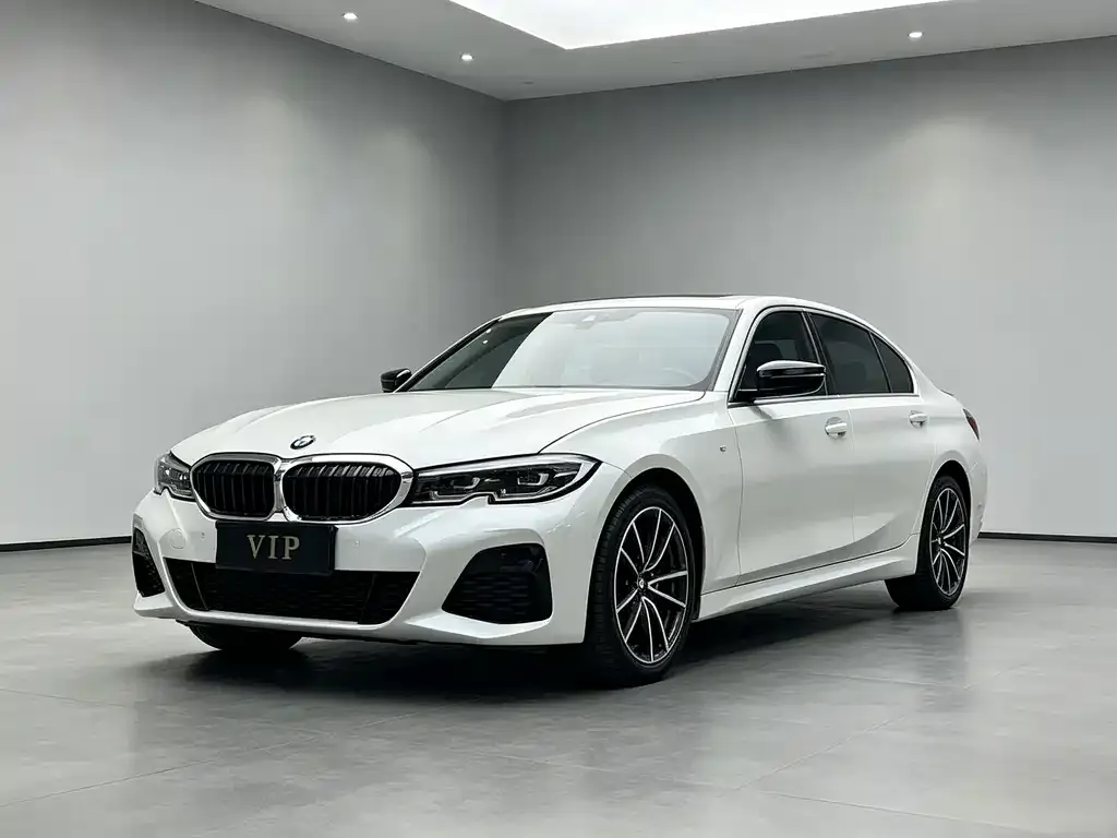 BMW 3 Series — фото 1