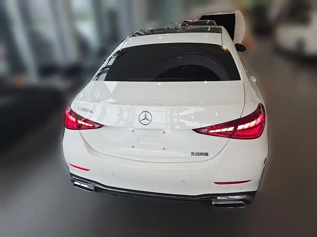 Mercedes-Benz C-Class — фото 10
