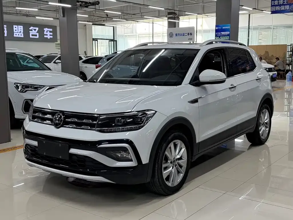 Volkswagen T-Cross — фото 1