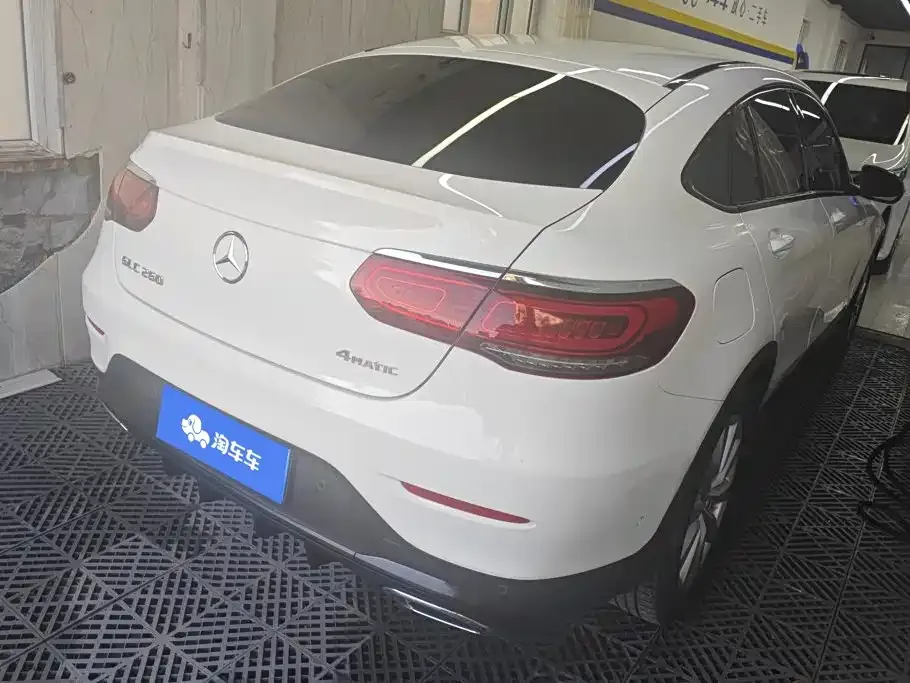 Mercedes-Benz GLC Coupe — фото 9