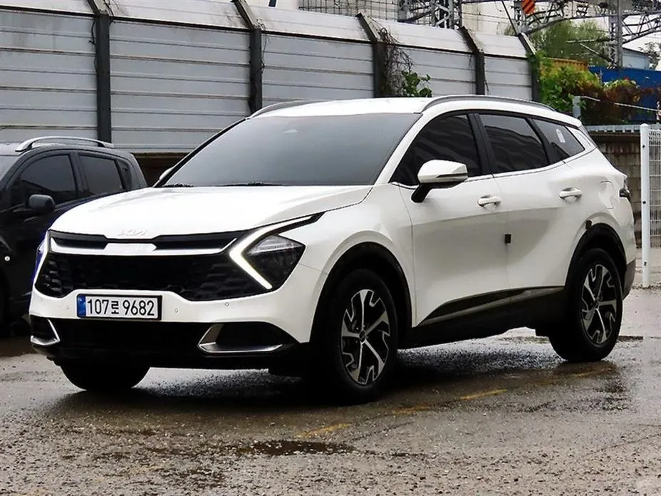 Kia Sportage — фото 1
