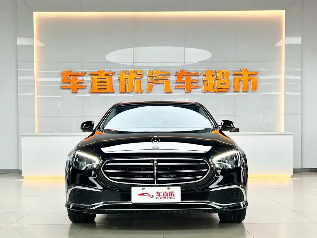 Mercedes-Benz E-Class — фото 10