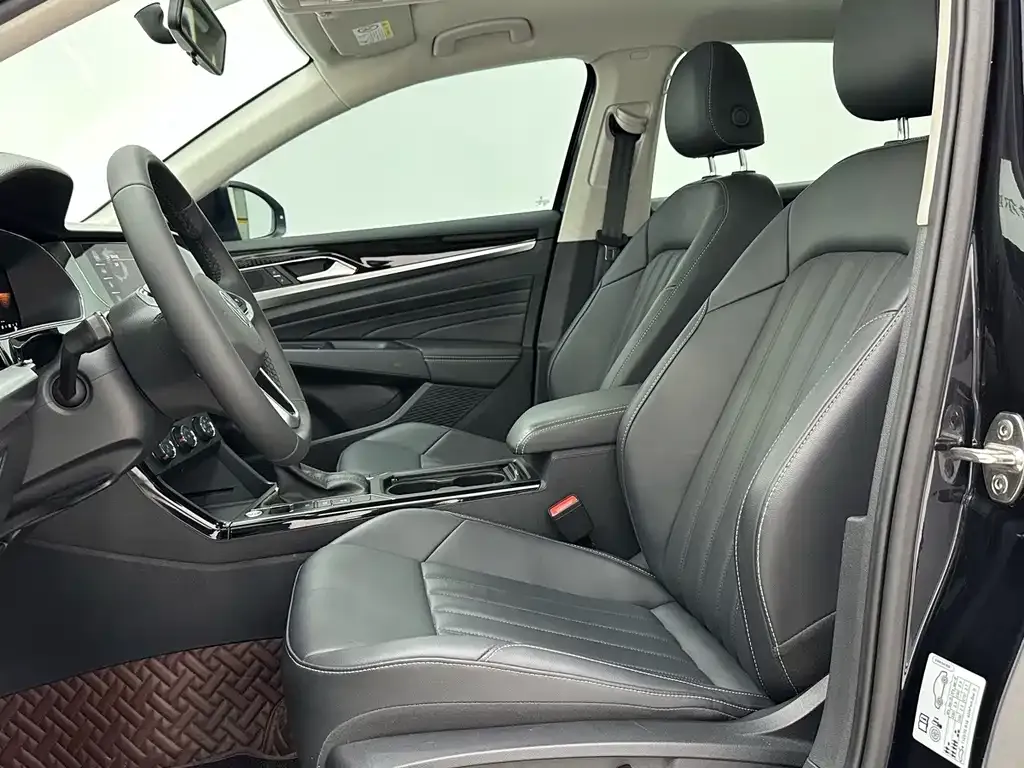 Volkswagen Passat — фото 3