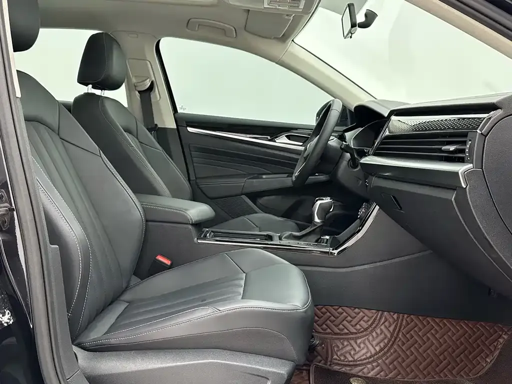 Volkswagen Passat — фото 5