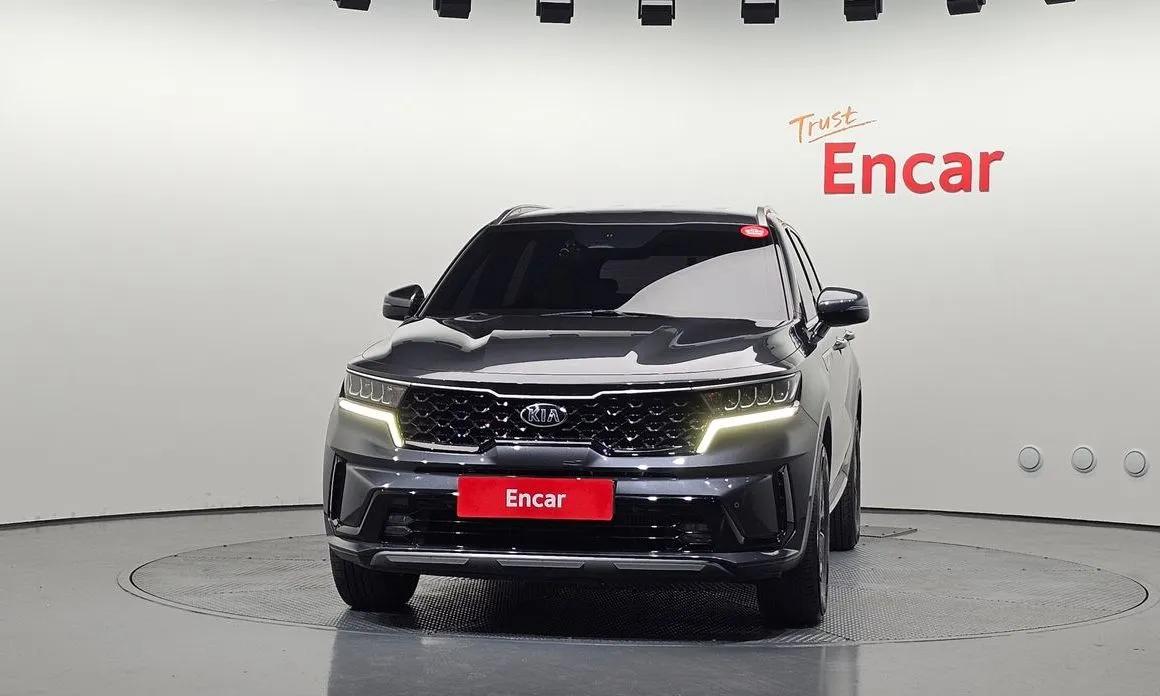 Kia Sorento — фото 4