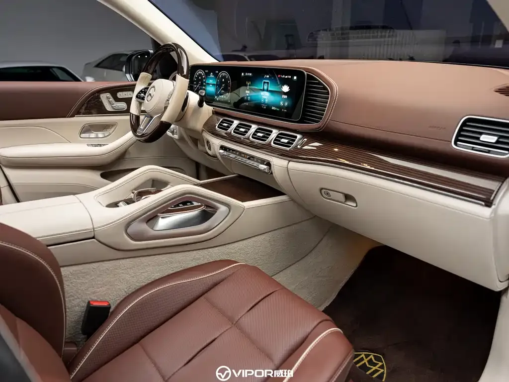 Mercedes-Benz GLS — фото 3