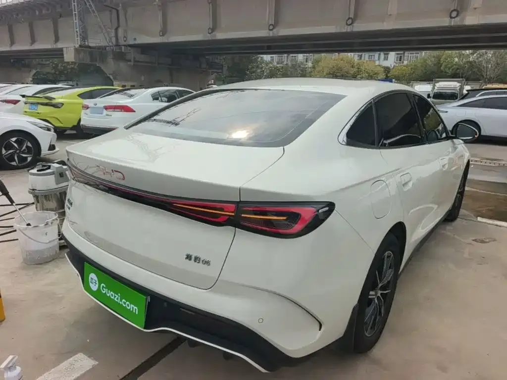 BYD Seal 06 — фото 1