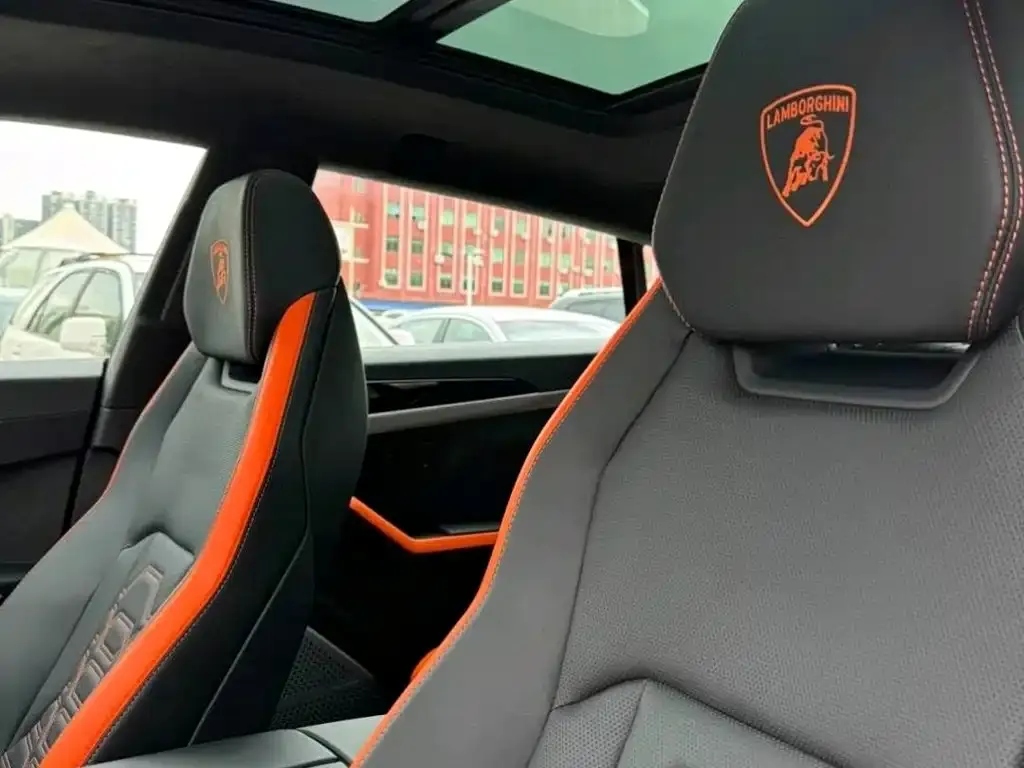 Lamborghini Urus SE — фото 6