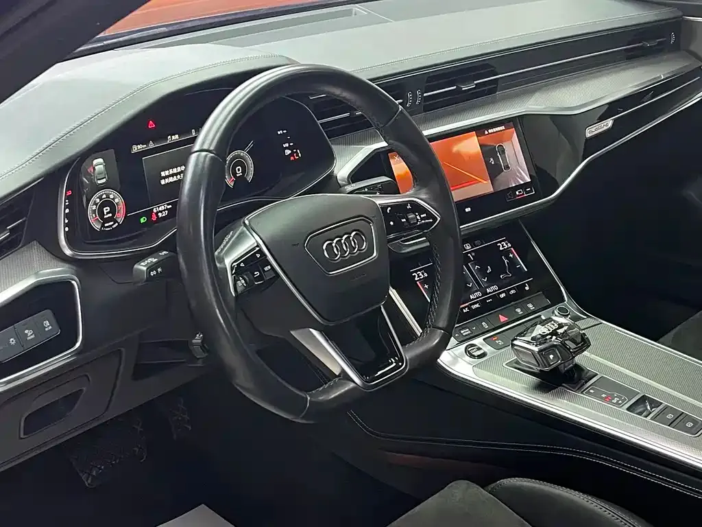 Audi A6L — фото 5