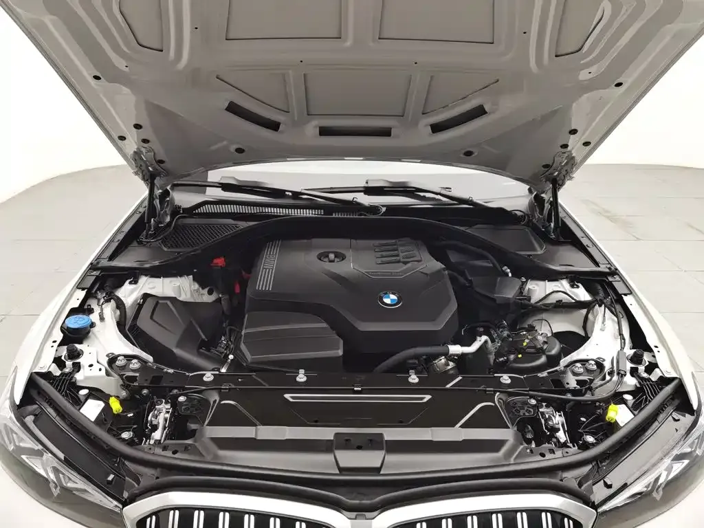 BMW 3 Series — фото 10