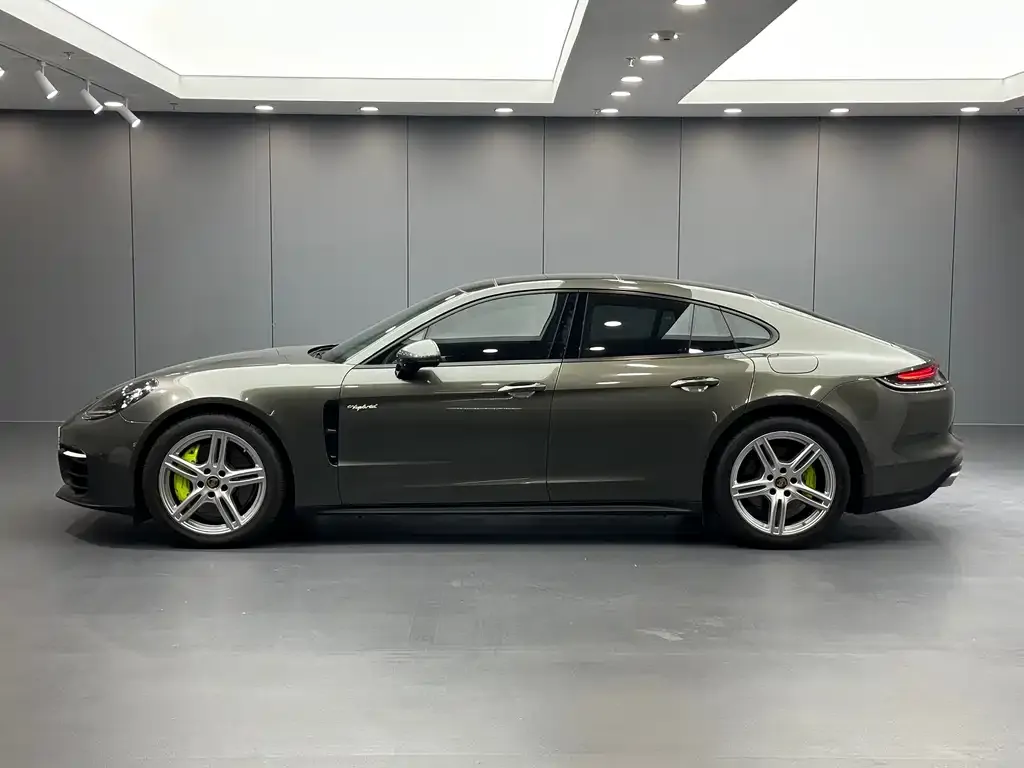 Porsche Panamera Hybrid — фото 3