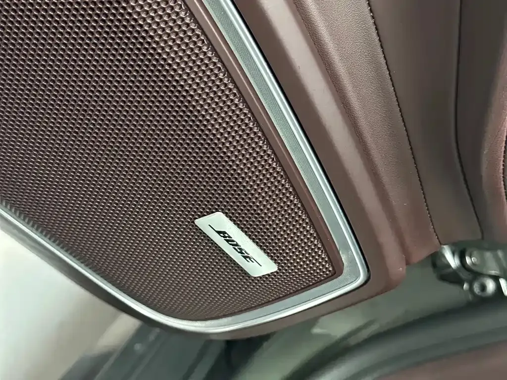 Porsche Panamera Hybrid — фото 10