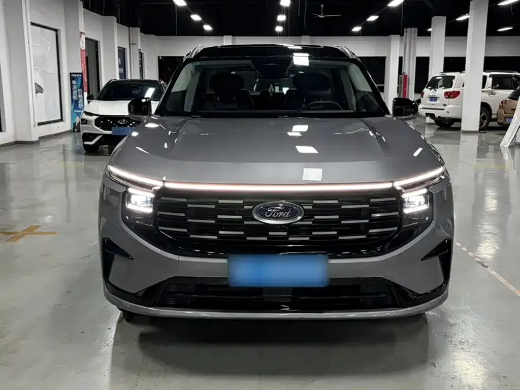 Ford Edge — фото 6