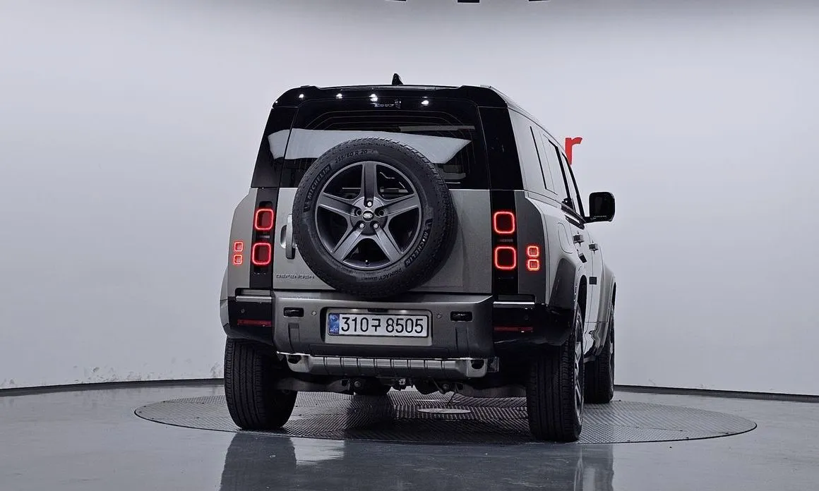 Land Rover Defender — фото 3