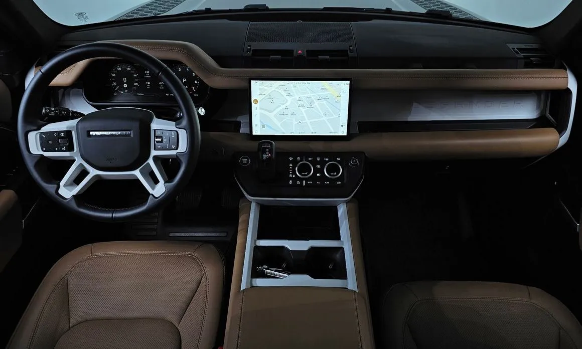 Land Rover Defender — фото 6