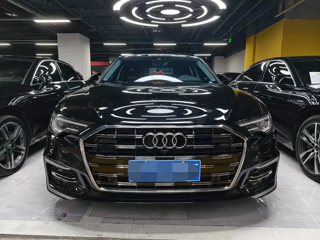 Audi A6L — фото 6