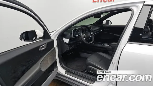 Hyundai Ioniq6 — фото 10